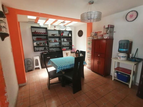 Imagen 9 de 12 de Casa Sola En Venta Amplia Casa En Esuqina Haciendas Pachuca