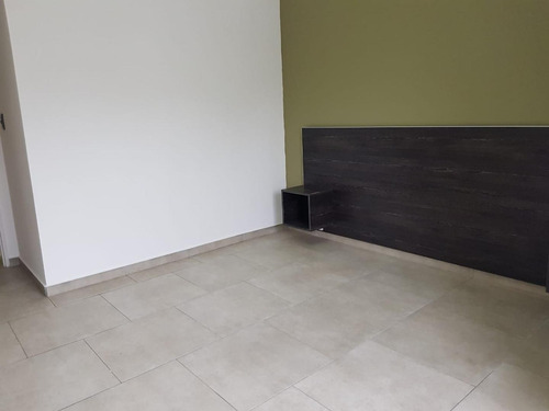 Imagen 12 de 13 de Departamento Dos Ambientes Y Medio En Venta Al Frente
