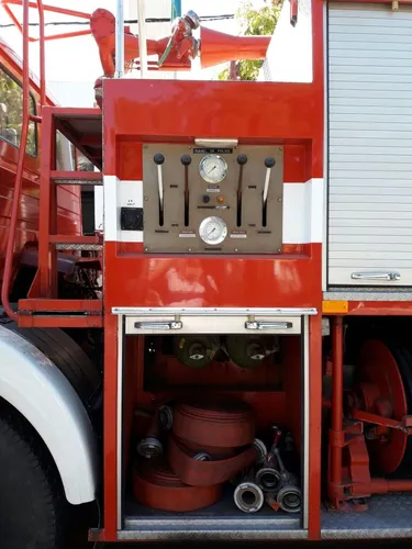 Mercedes Benz 2232 Permuto, Financio, Autobomba Cisterna 6x4