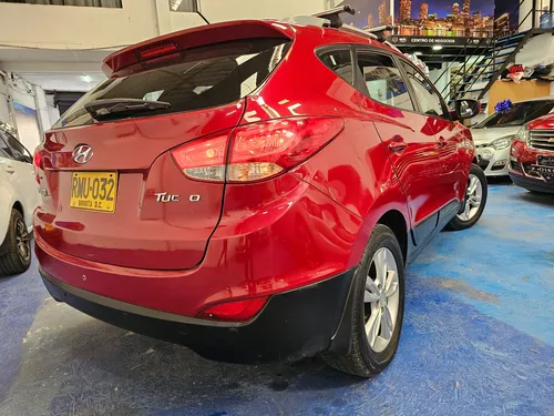 Hyundai TUCSON IX-35 2.0l Crdi 4x2 AUTOMÁTICA
