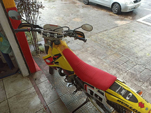 Imagem 3 de 3 de Suzuki Street