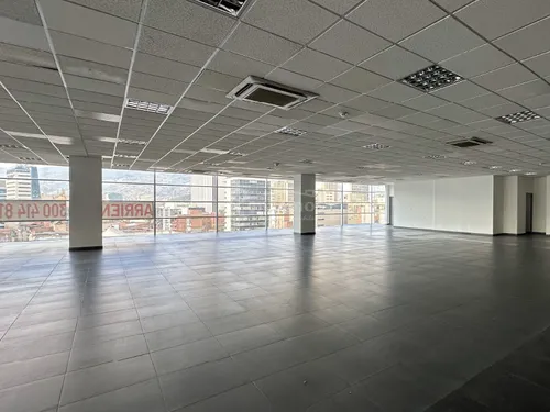 Local En Arriendo En Centro. Cod A776021