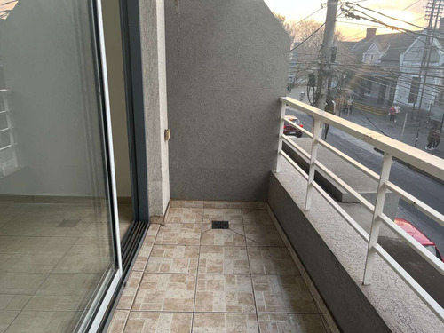 Venta Caseros Amplio Monoambiente Bajas Expensas