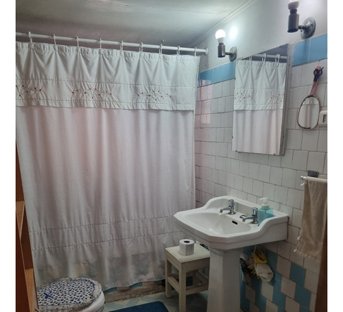 Casa En Venta - 3d 1b - Se Acepta Oferta