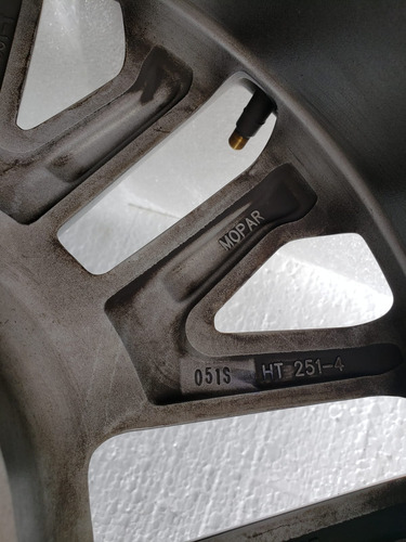 Roda De Jeep Compass S 2022/23 Aro 19 Grafite Original