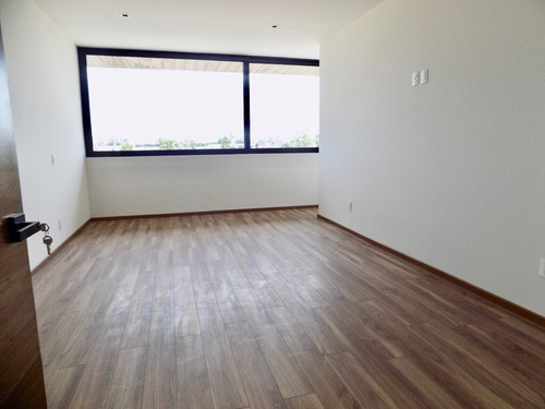 Imagen 7 de 14 de Casa De Lujo En Venta En El Condominio Puerta Las Lomas.