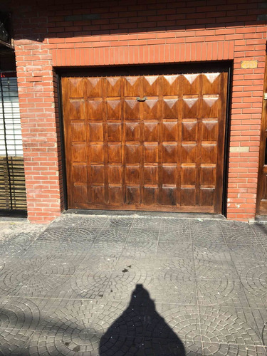 Imagen 2 de 14 de Departamento Semi Piso Con Cochera Privada.