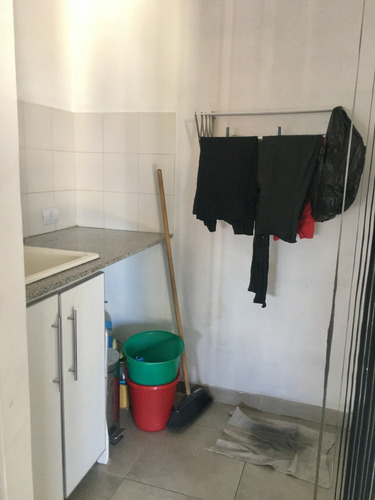 Imagen 8 de 19 de Departamento De 2 Ambientes Con Pileta En Venta - Italia 155, Avellaneda.