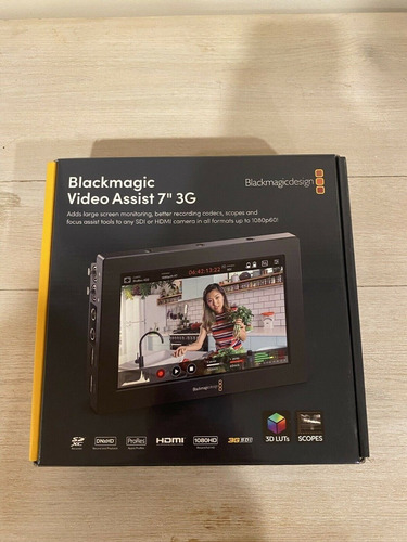 Imagen 2 de 2 de Blackmagic Design Video Assist 3g-sdi Hdmi 7 Recorder Monito