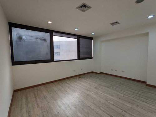 Imagen 8 de 28 de Alquiler Oficina Ccct Chuao, 93m2 / 0414-3907836