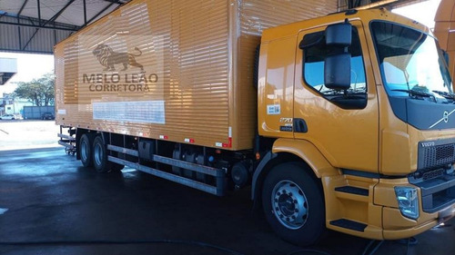 Volvo Vm 270 6x2r Truck 18/19 Baú 10 Metr Ar Gelando 5255645