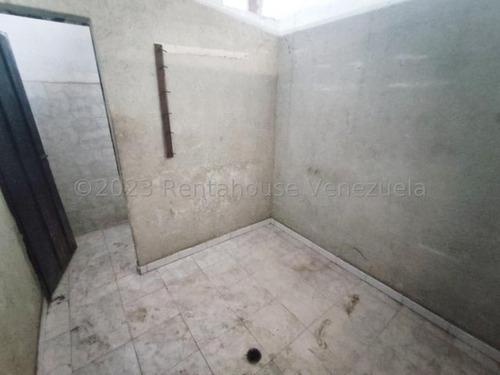Galpon En Venta Zona Industrial 1 Barquisimeto Kenlimar Nieto 24-2537
