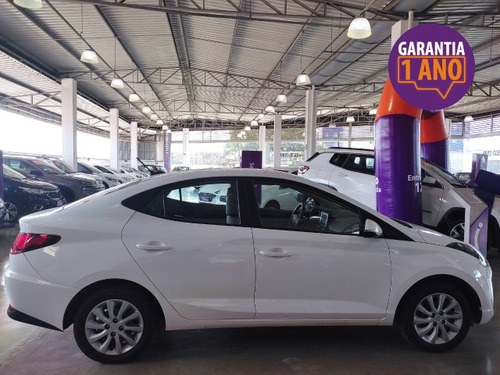 Imagem 3 de 8 de Hyundai Hb20s 1.0 Vision (flex)
