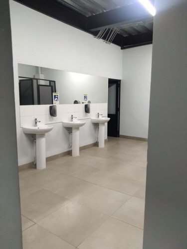 Bodega 9.500 Mt2 En Arriendo En Maipú