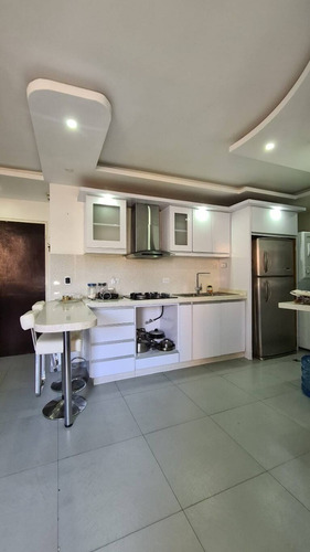 Imagen 4 de 14 de Re/max. Iris Hernandez. Vende Apartamento (73m2). La Trigaleña. Valencia. Codigo 141279