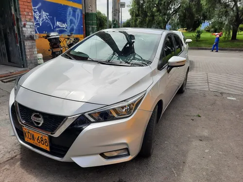 Nissan Versa 1.6 Advance