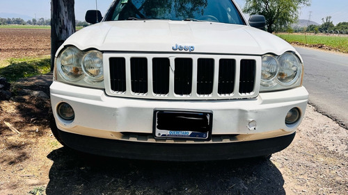 Jeep Grand Cherokee 3.7 Laredo V6 4x2