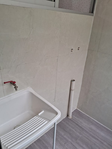 Recién Remodelado 3 Dormitorios 1 Baño