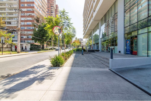 Tu Negocio Crece En Las Condes: Local En Arriendo