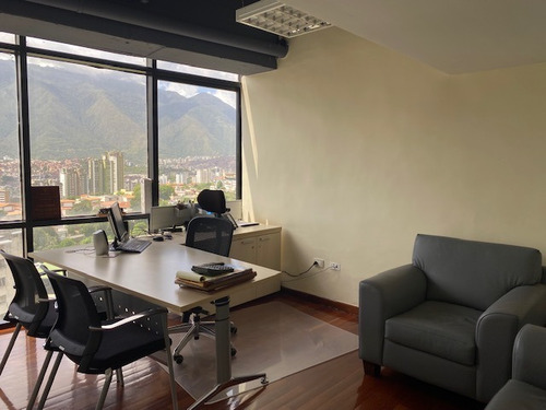 Imagen 16 de 30 de Oficina En Venta En Cc Macaracuay Plaza Remodelada Con Vista Al Avila