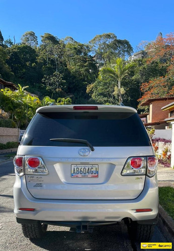 Toyota Fortuner 4x4