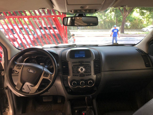 Ford Ranger 3.2 Limited Cab. Dupla 4x4 Aut. 4p