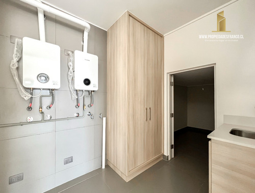 Concon Venta Casa A Estrenar 3d 4b Con Vista En Condominio