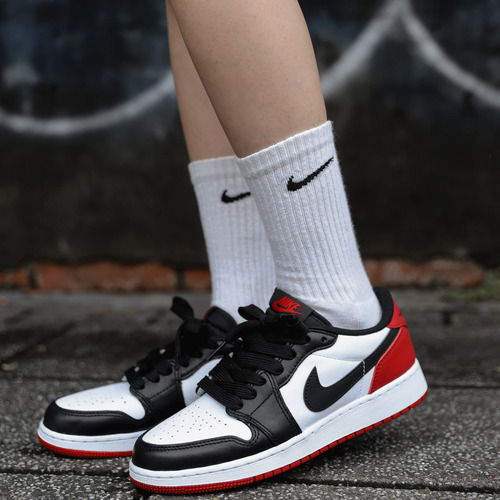Tenis Jordan 1 Retro Low Og Black Toe, #24 Cm (Usado)