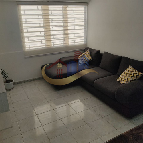 Imagen 3 de 7 de Apartamento A La Venta En Catia La Mar 3 Hab 2 Baños Ref 963
