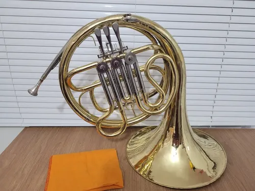 YAMAHAホルン　 YHR-313 Trompa Em Fá Yamaha Yhr 313 Dourada Original Completa | MercadoLivre