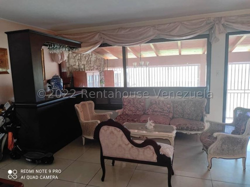 Imagen 7 de 17 de Lmgc Vende Espectacular Casa En Prados Del Este Cod: 22-23701