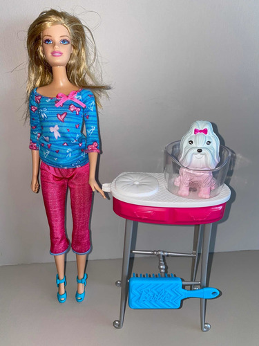 3 Bonecas Barbie Veterinária (110 Reais Cada Se Aeparadas)