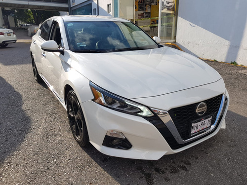 Imagen 9 de 15 de Nissan Altima 2019