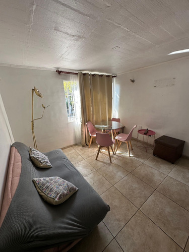 Vendo Departamento 2d+1b +1e Macul