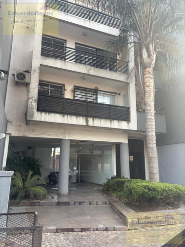 Departamento En Lanús Este