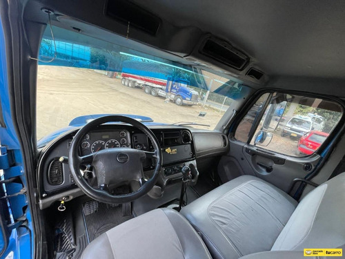 Imagen 10 de 10 de Freighliner M2 106 Camion Sencillo
