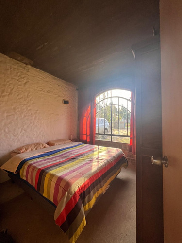 Casa De Dos Dormitorios En Balneario Los Pinos 2