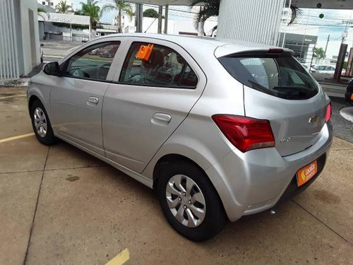 Chevrolet Onix 1.0 Mpfi Lt 8v Flex 4p Manual