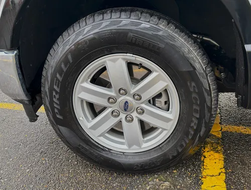Ford F150 (14) Xlt Hybrid At 3500cc 4x4