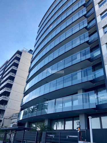 Imagen 2 de 29 de Apartamento Puerto Del Buceo Venta 3 Dormitorios Rambla Armenia Servicio Garaje X 3 Muebles