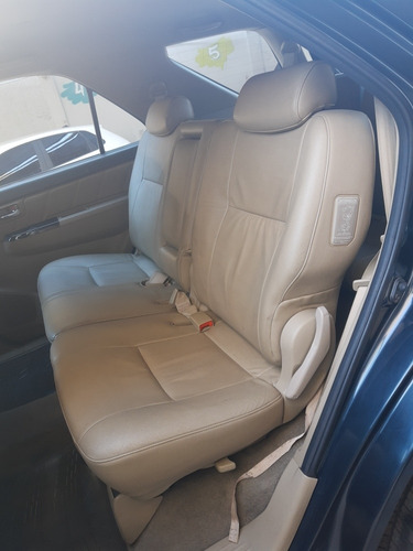 Toyota Sw4 3.0 Srv Cuero I 171cv 4x4 2012
