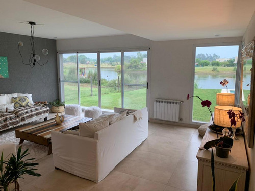 Imagen 4 de 21 de Casa - El Canton - Islas
