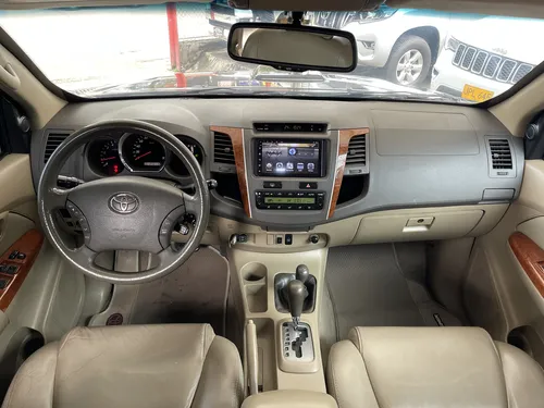 Toyota Fortuner Sr5 At 3000cc Td 4x4