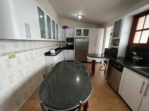 Imagen 12 de 14 de Casa En Venta En Urb Trigal Norte 224mts Alexandra Ramírez 0414-704-1922
