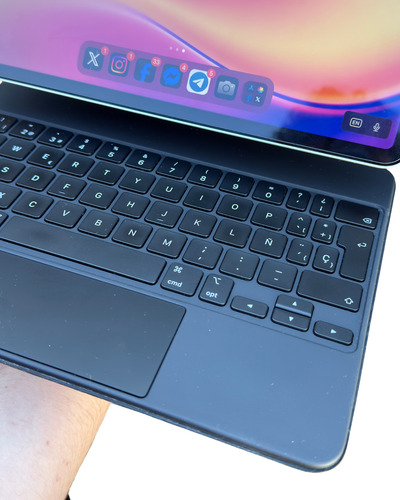 Ipad Pro 11 M2 Chip + Magic Keyboard + Apple Pencil Gris (Usado)