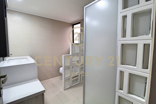 Imagen 17 de 20 de Casa Venta Las Condes 4 Dormitorios