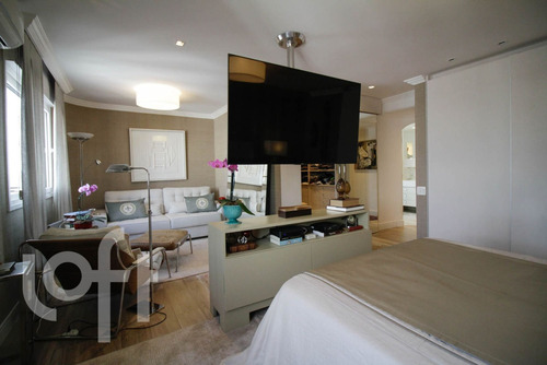 Imagem 24 de 30 de Apto Jardim Paulista | 3 Quartos | 244 M² | Cond: R$3311.00 | 3 Vagas - 1v0r0l4