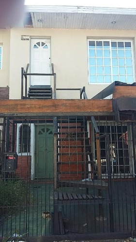 Imagen 2 de 14 de Chalet Ph De 3 Ambiente En Venta - Moron Centro
