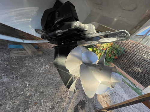 Imagen 20 de 23 de Cantieri 240
