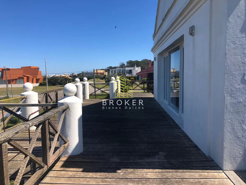 Venta Y Alquiler De Gran Casa En Montoya. Punta Del Este, Uruguay.